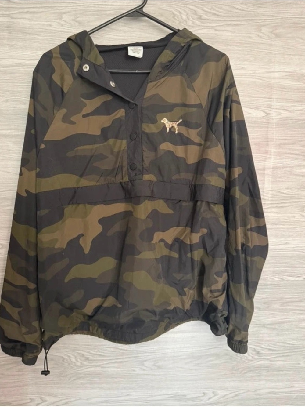 PINK Victoria's Secret Green & Black Camo Hooded Anorak